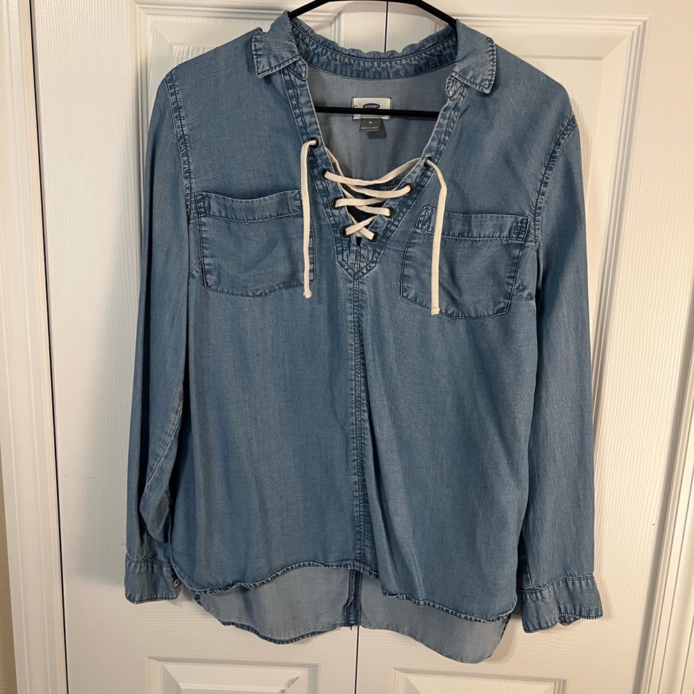 Old navy shirt
